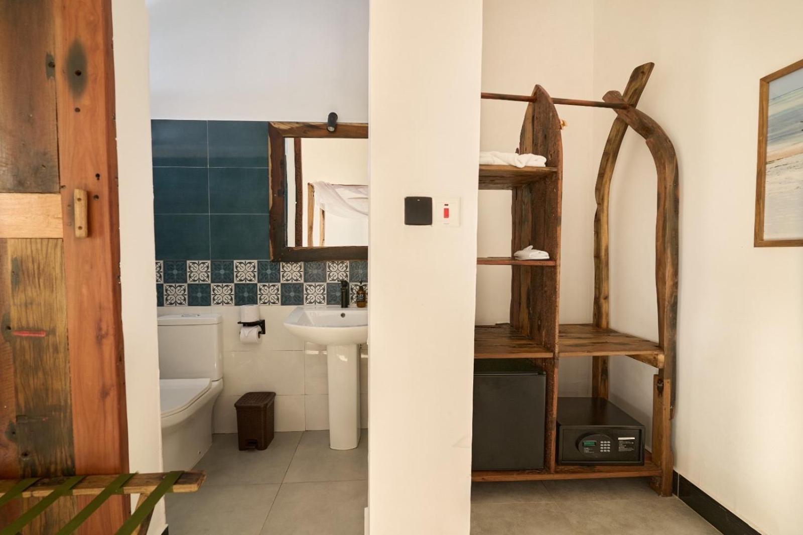 Dhow Beach Boutique Hotel 눙귀 외부 사진